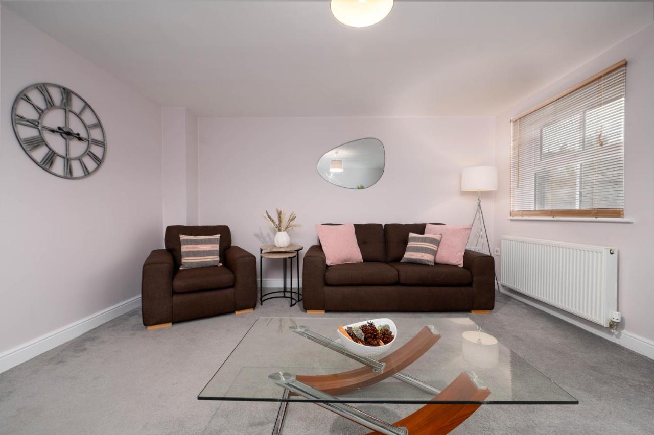 Stunning 3 Bed With Parking & Garden Villa Market Rasen Eksteriør bilde